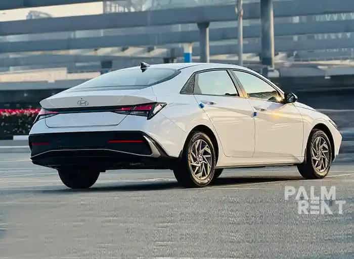 اجاره Hyundai ELANTRA 2025 در دبی - تصویر دوم