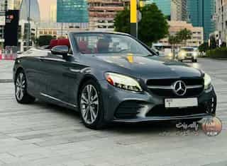 Dubai içinde Mercedes-Benz c300 convertable 2023 2023 kiralama - görsel 1