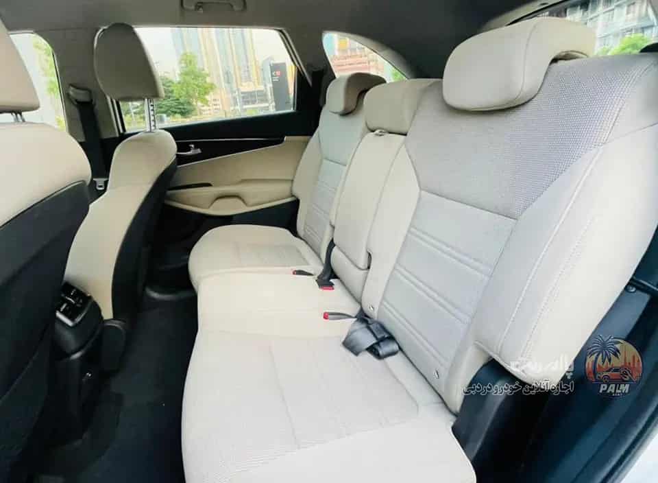 Rent Kia Sorento 2019 2019 in Dubai - image 3