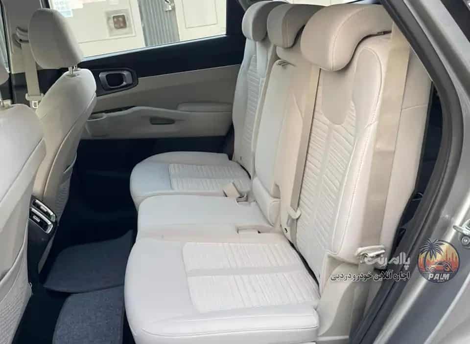 Rent Kia Sorento Full 2023 2023 in Dubai - image 3