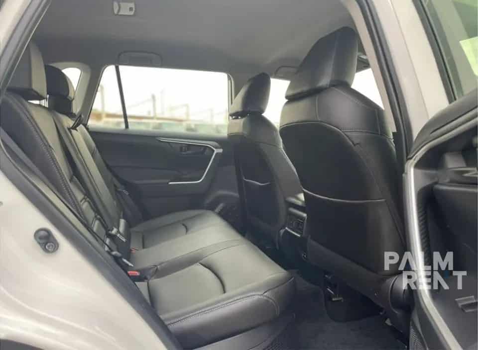 Rent Toyota RAV 4 2022 2022 in Dubai - image 4