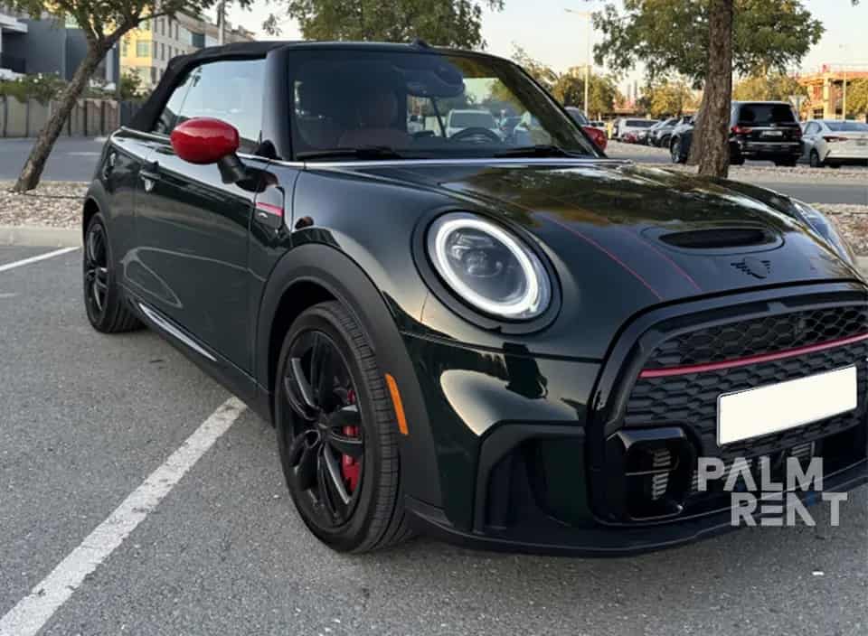 تأجير MINI Cooper convertible 2023 2023 في دبي - الصورة الثالثة