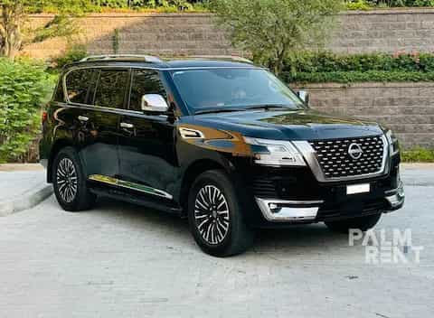 تأجير Nissan Patrol 2024 2024 في دبي - الصورة الأولى