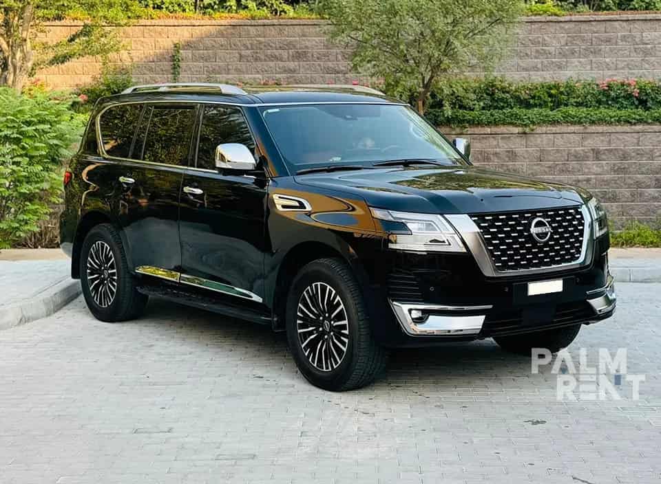 تأجير Nissan Patrol 2024 2024 في دبي - الصورة الثانية