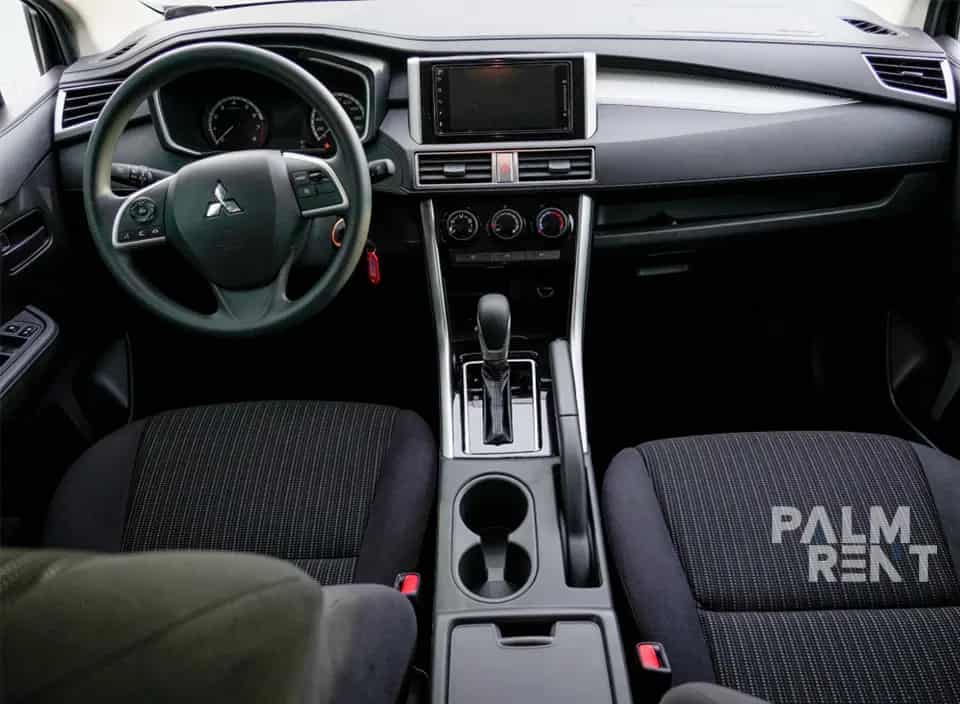 تأجير Mitsubishi xpander 2024 2024 في دبي - الصورة الثالثة