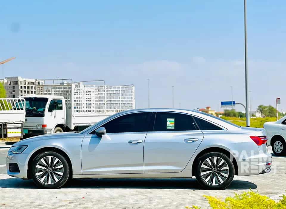 اجاره Audi A6 2023 در دبی - تصویر چهارم