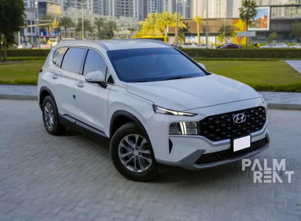 تأجير Hyundai SANTAFE 2023 2023 في دبي - الصورة الثانية