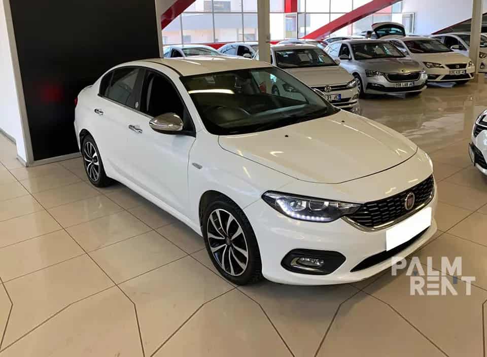 تأجير FIAT EGEA 2025 2025 في دبي - الصورة الثانية