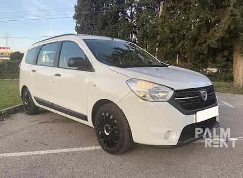 Rent Dacia Lodgy 2020 2020 in Dubai - image 1