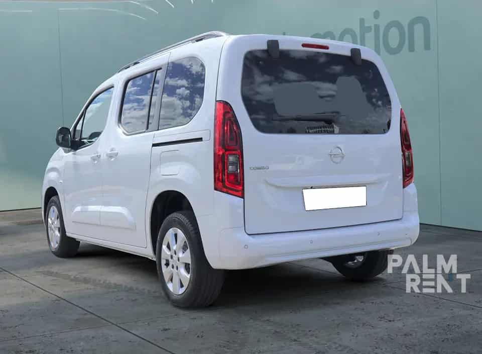 Rent Opel Combo 2023 2023 in Dubai - image 4
