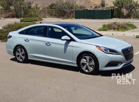Dubai içinde Hyundai Sonata 2016 2016 kiralama - görsel 1
