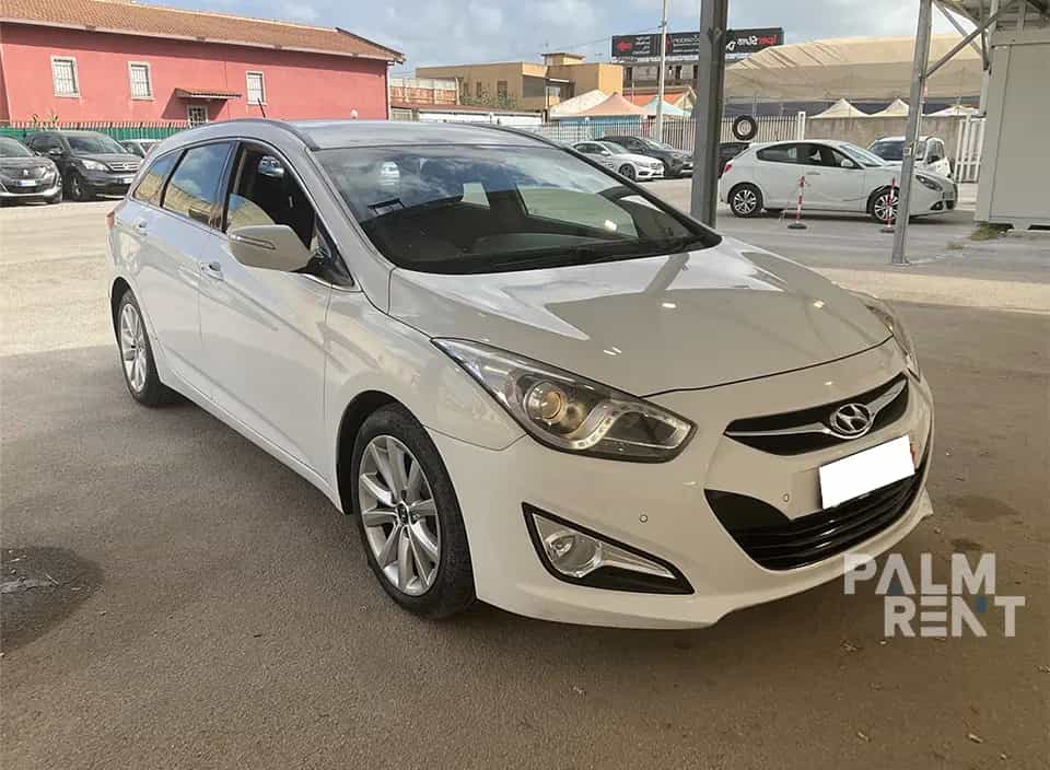 Dubai içinde Hyundai i40 2013 kiralama - görsel 1