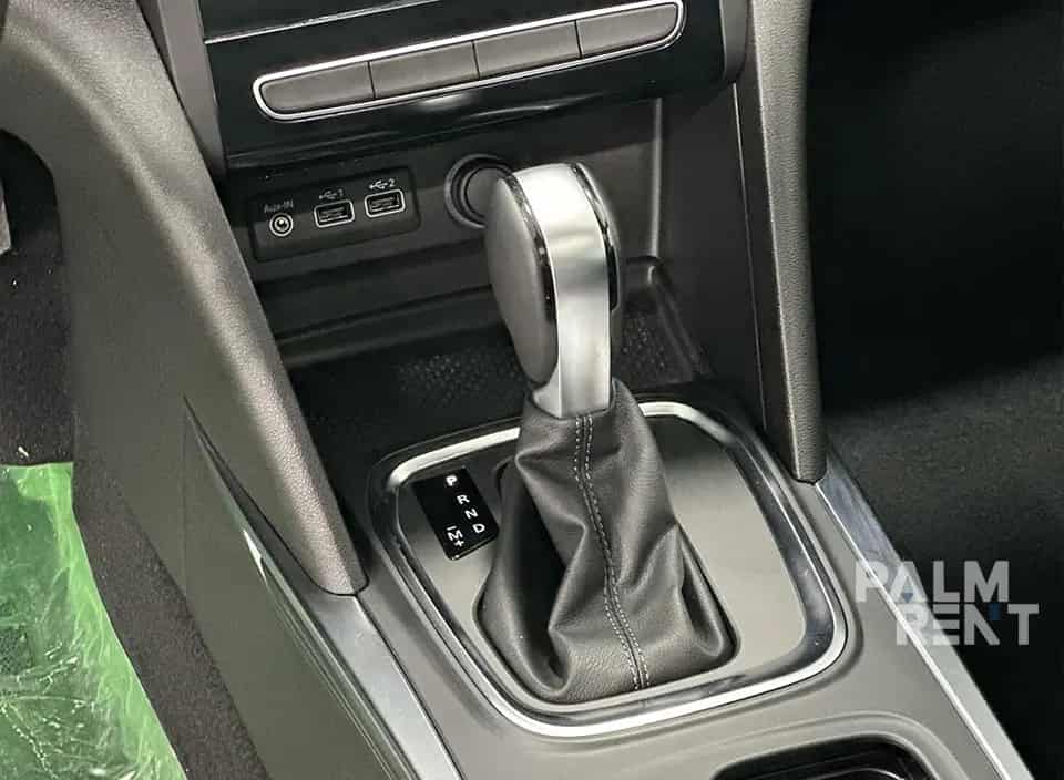 Dubai içinde Renault Megane 2024 2024 kiralama - görsel 4
