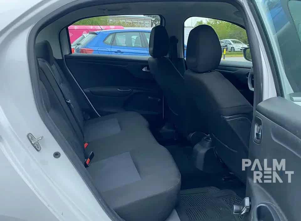 Dubai içinde Citroen C-Elysee 2024 kiralama - görsel 4