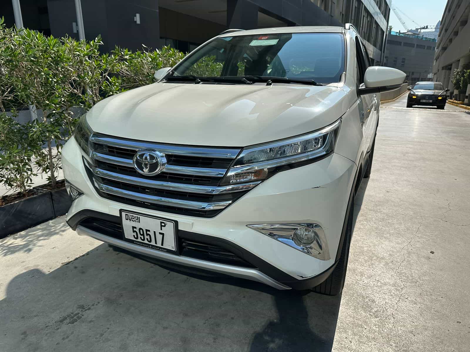 Dubai içinde Toyota Rush 2024 2024 kiralama - görsel 1