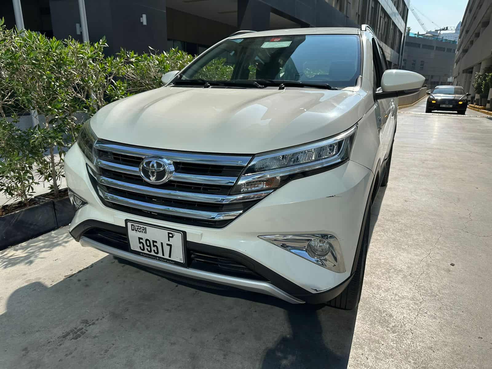 Dubai içinde Toyota Rush 2024 2024 kiralama - görsel 2