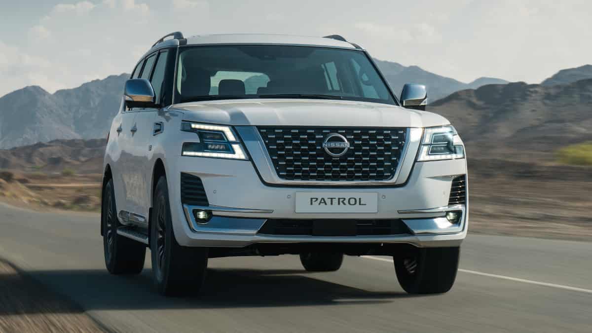 Rent Nissan patrol 2024 2024 in Dubai - image 2