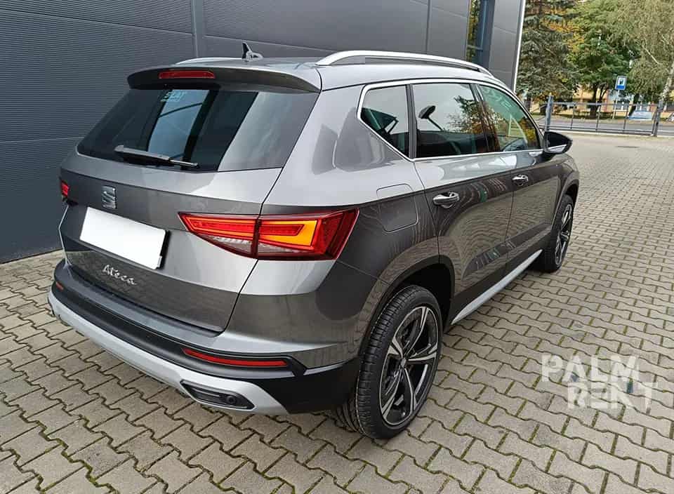 Rent Seat ATECA 2023 2023 in Dubai - image 3