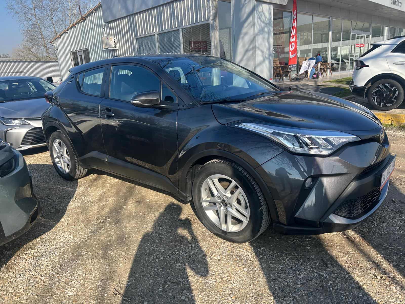 Rent Toyota C-HR 2023 2023 in Dubai - image 2