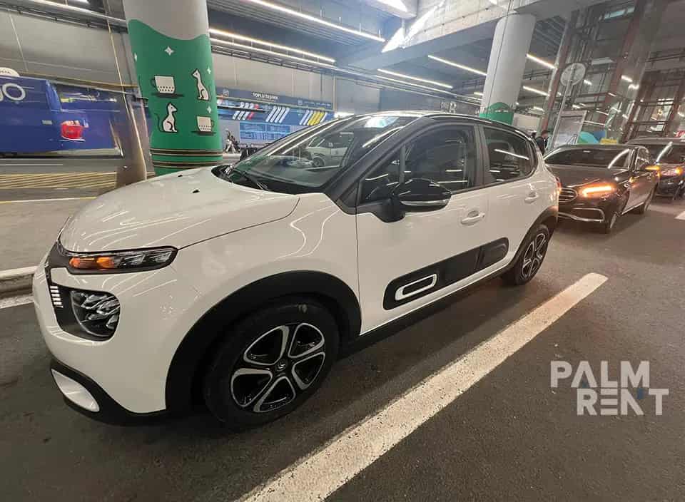 Rent Citroen C3 Aircross 2023 2023 in Dubai - image 4