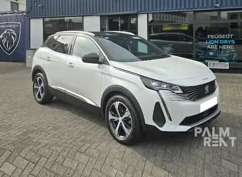 تأجير Peugeot 3008 2024 2024 في دبي - الصورة الأولى