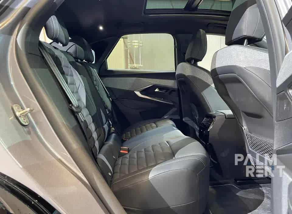 Dubai içinde Peugeot 3008 2024 kiralama - görsel 4