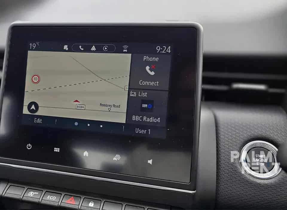 Dubai içinde Renault CLIO 2023 kiralama - görsel 3