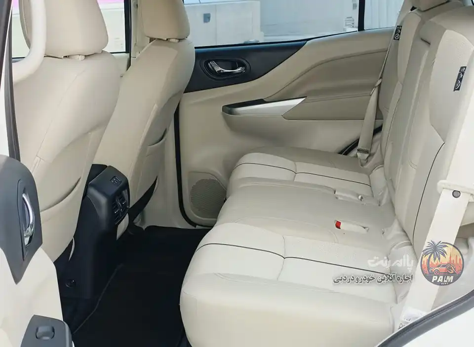 Nissan Nissan 2023