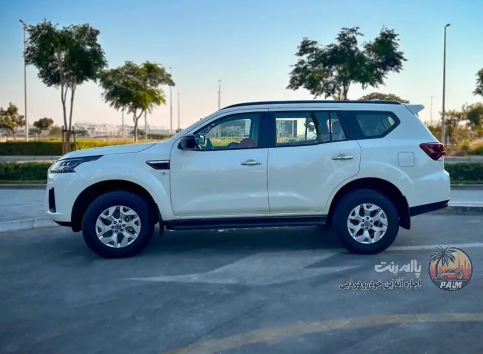 Nissan Nissan 2023