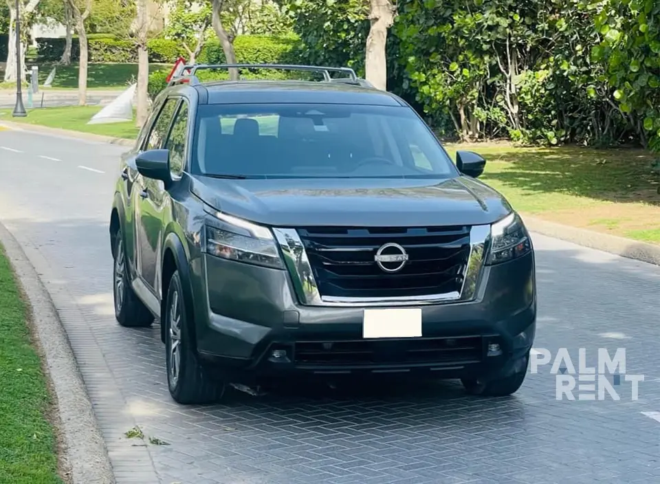 Nissan Nissan 2022