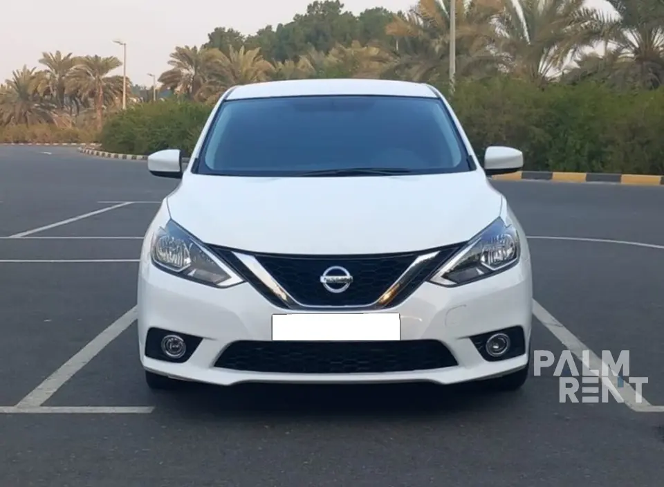 Nissan Nissan 2020