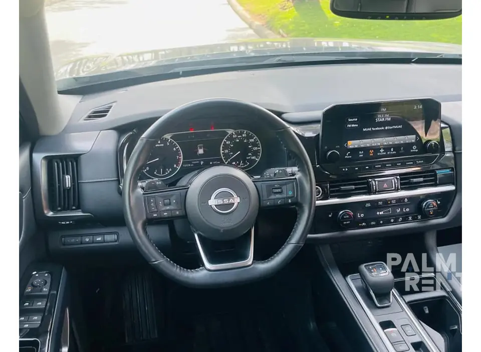 Nissan Nissan 2022