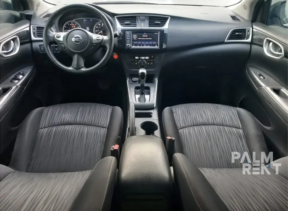 Nissan Nissan 2020
