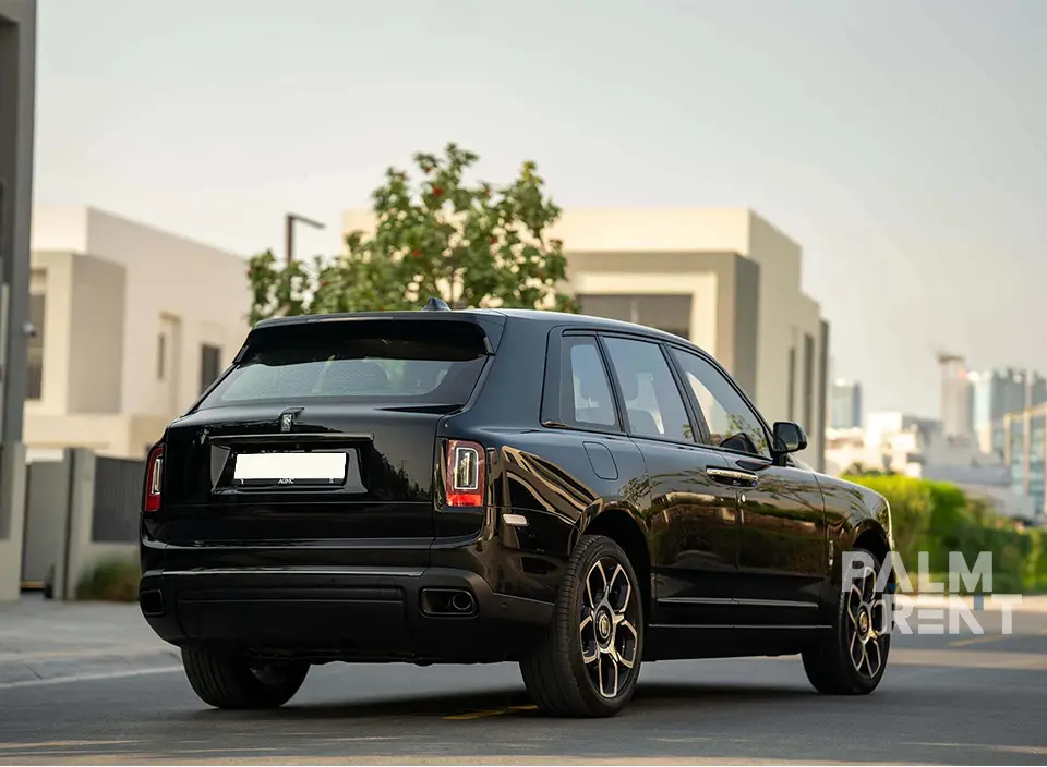 Rolls-Royce Rolls-Royce 2023