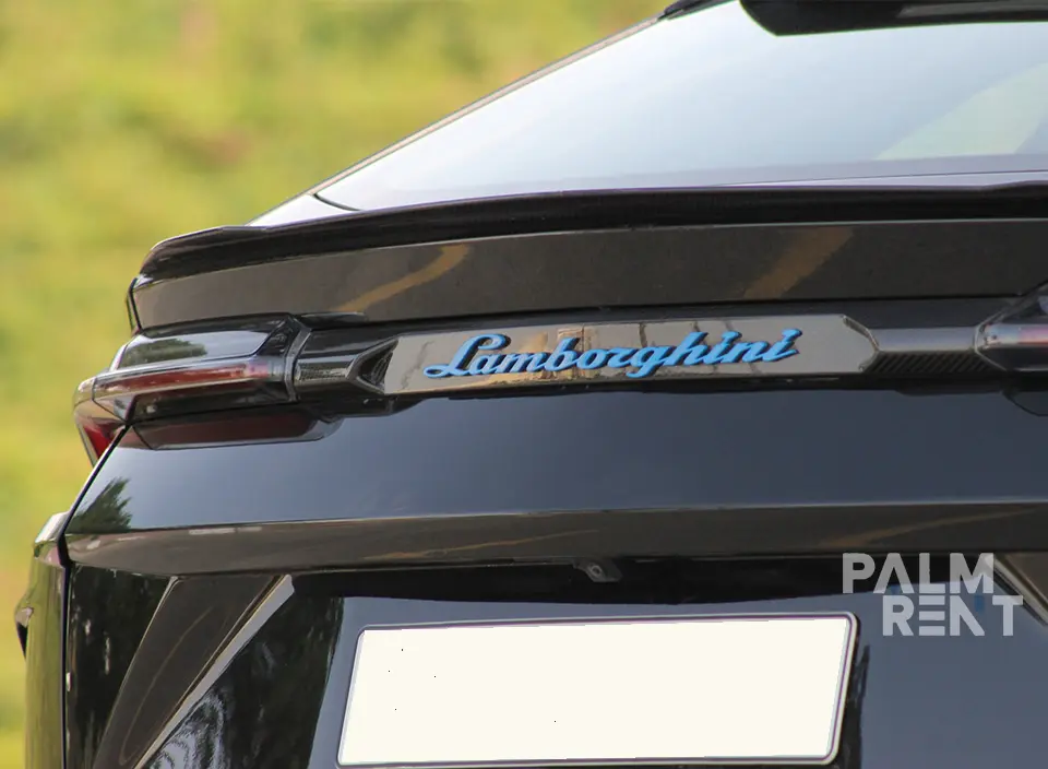 Lamborghini Lamborghini 2023