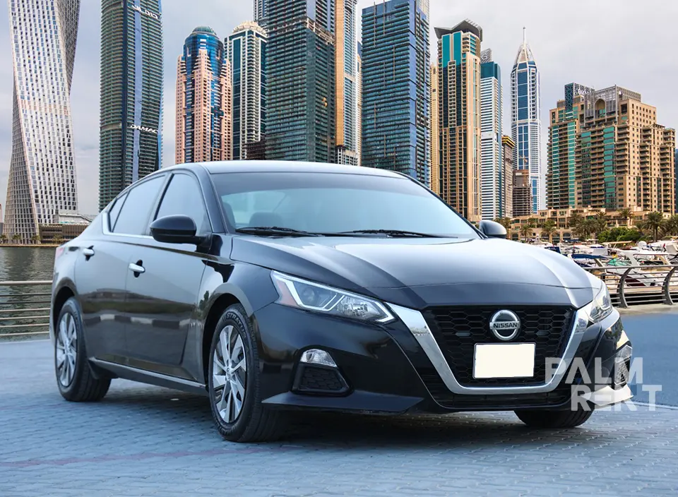Nissan Nissan 2020