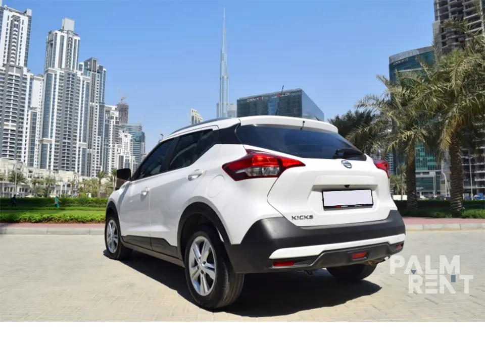 Nissan Nissan 2021