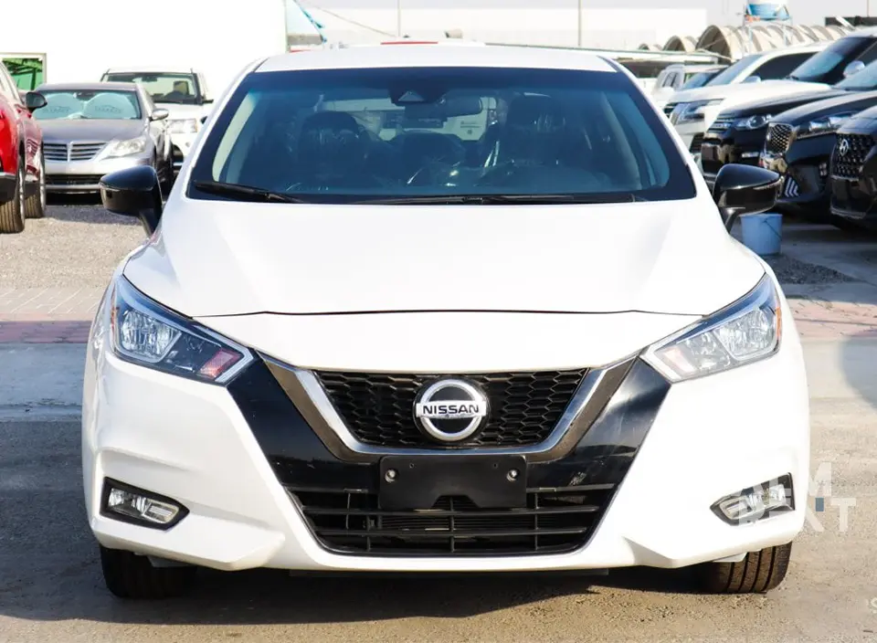 Nissan Nissan 2020
