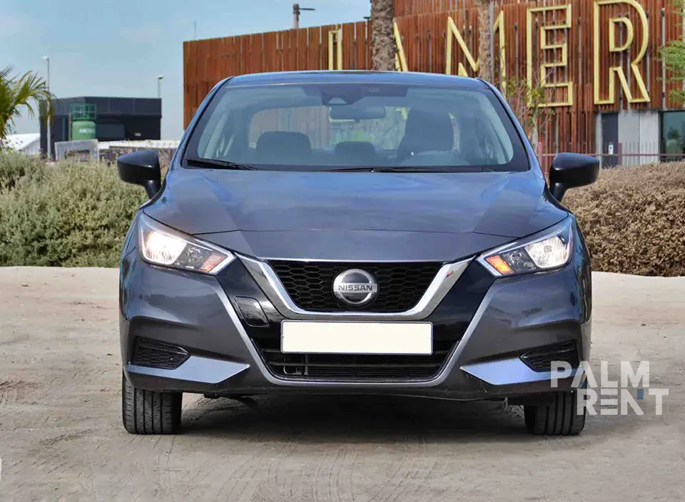 Nissan Nissan 2020