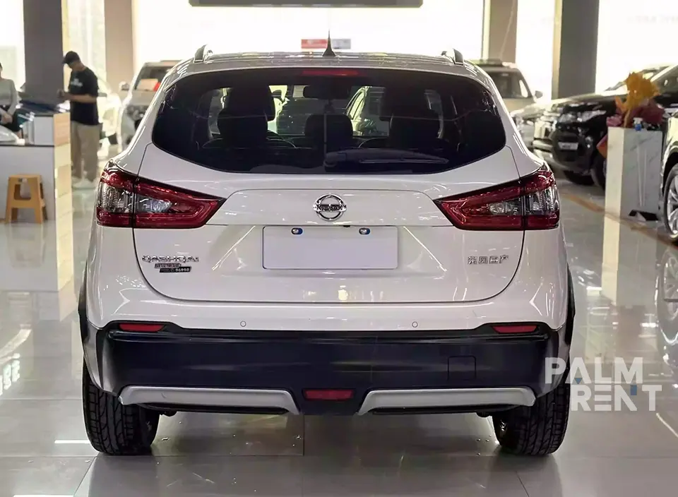 Nissan Nissan 2021