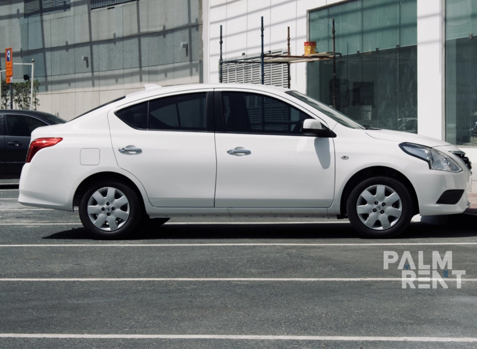 Nissan Nissan 2023