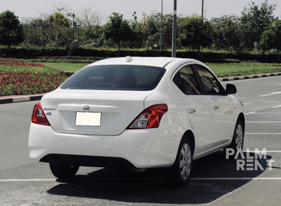 Nissan Nissan 2023