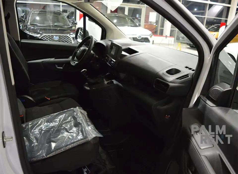 Toyota Toyota 2024