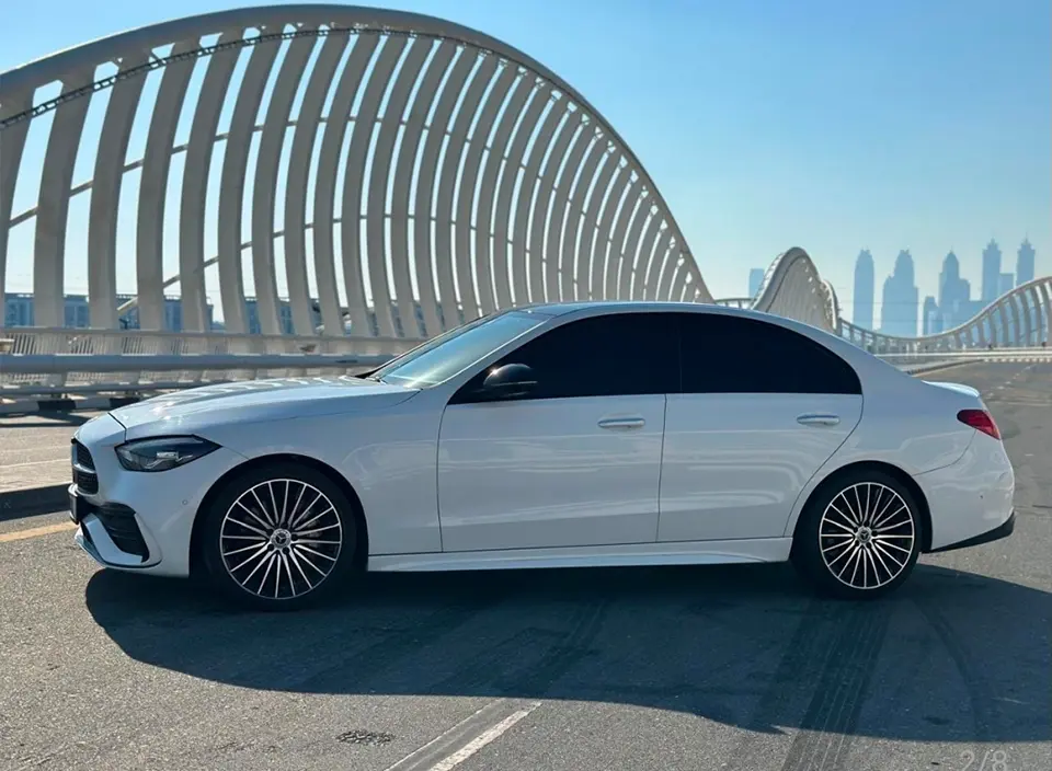 Mercedes-Benz Mercedes-Benz 2024